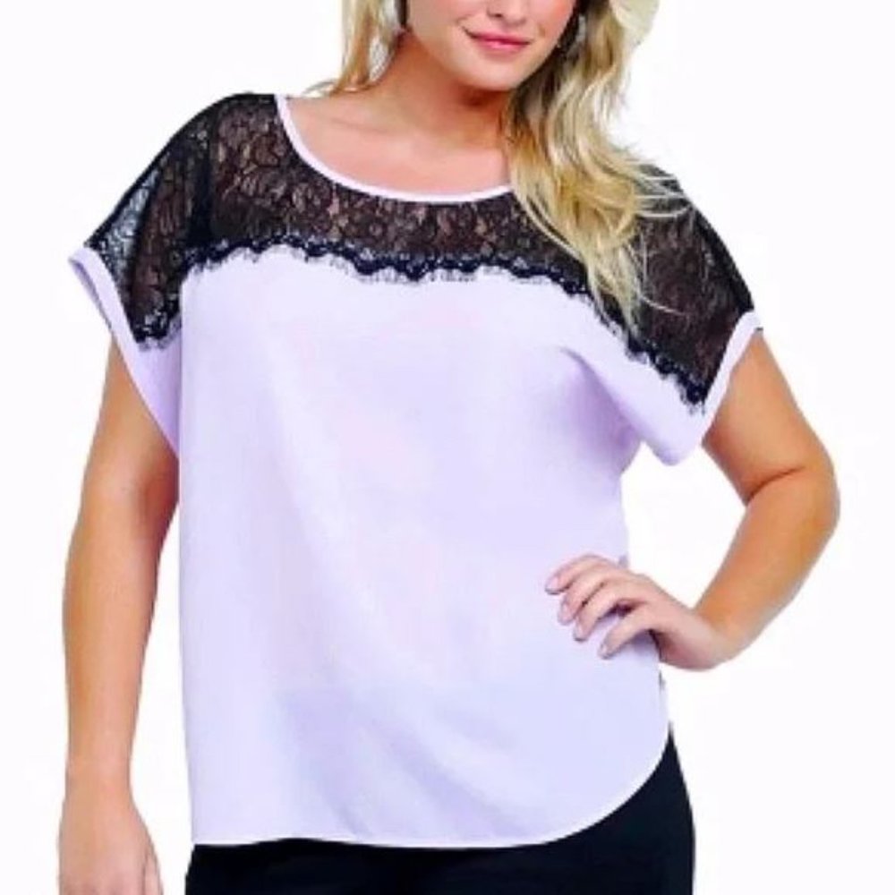 TORRID Lavender Abbey Lace Yoke Top, Size 2